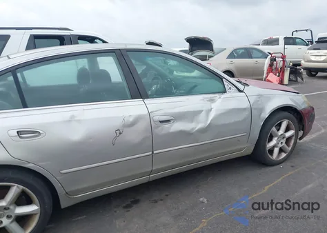 2005 Nissan Altima 2.5 S из США, поврежденный, VIN 1N4AL11DX5C150129